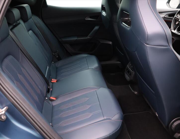 Cupra Formentor 14