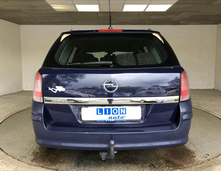 Opel Astra 6
