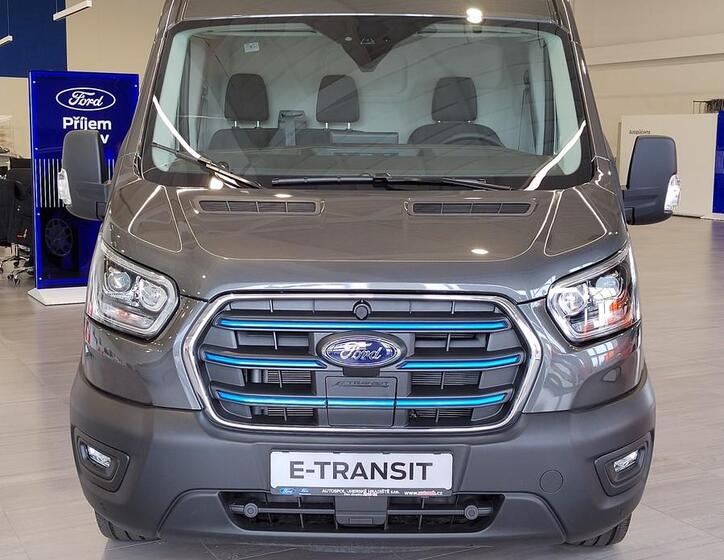 Ford Transit 13