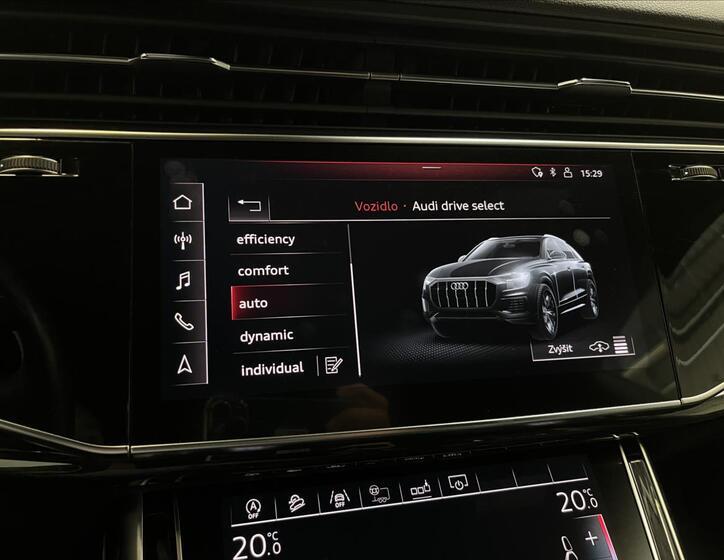 Audi Q8 10