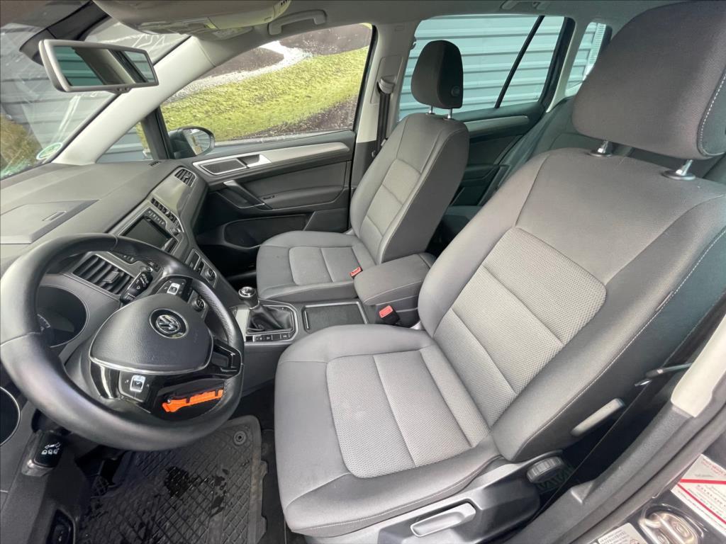 Volkswagen Golf Sportsvan 11