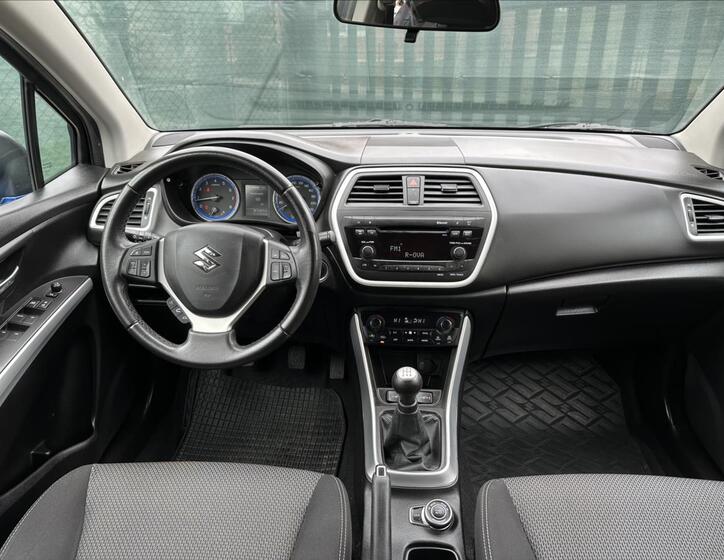Suzuki SX4 S-Cross 14