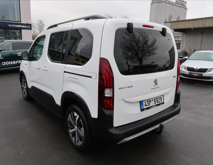 Peugeot Rifter 4