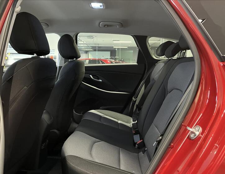 Hyundai i30 8