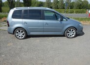Volkswagen Touran 6