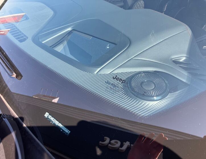 Jeep Grand Cherokee 32