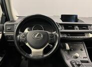 Lexus CT 200h 5