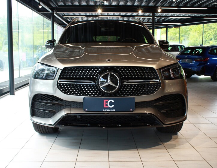 Mercedes-Benz GLE 2