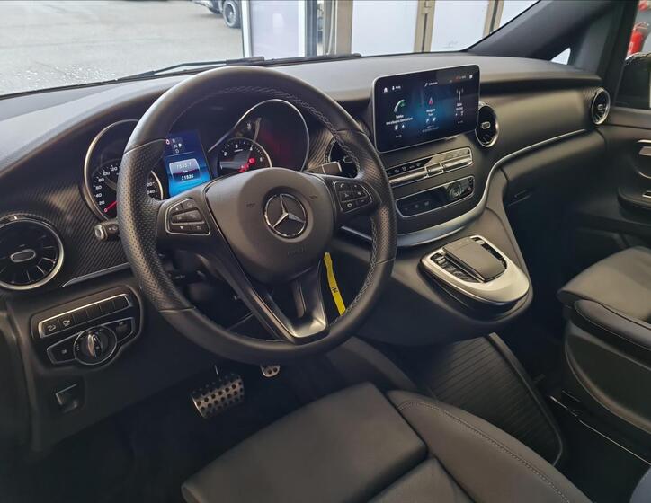 Mercedes-Benz Třídy V 9