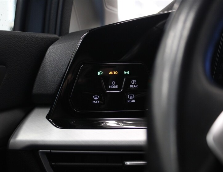 Volkswagen Golf 19