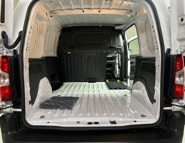 Toyota ProAce City 10
