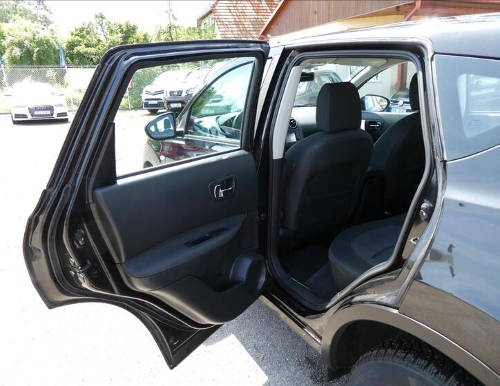 Nissan Qashqai 20