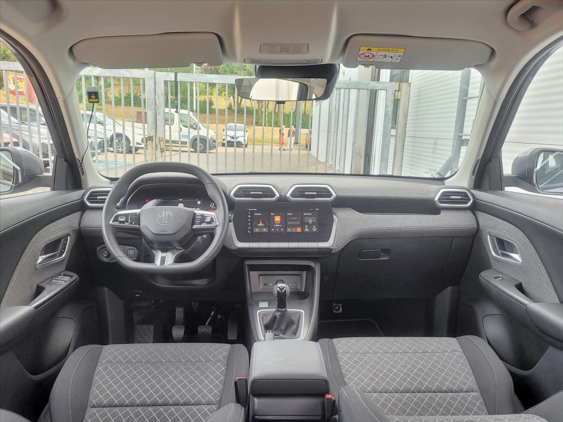 MG ZS
