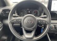 Toyota Yaris 9