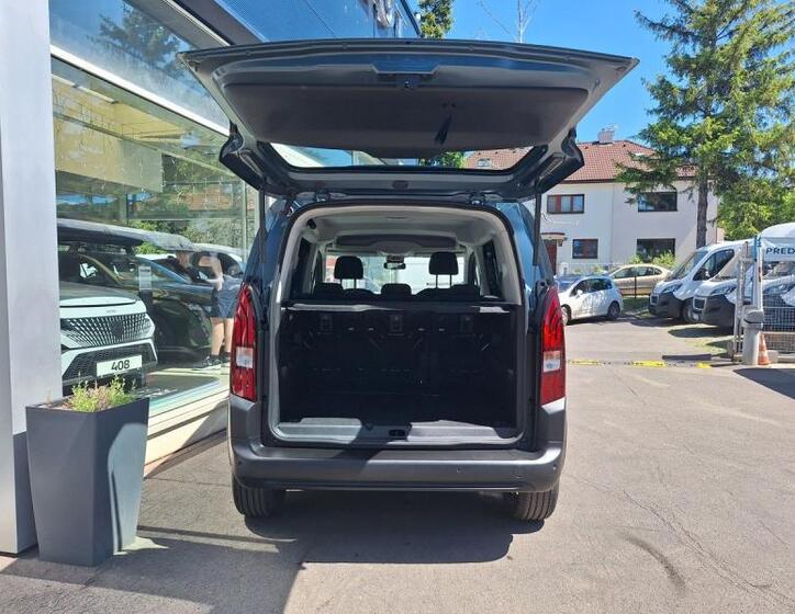 Peugeot Rifter 7