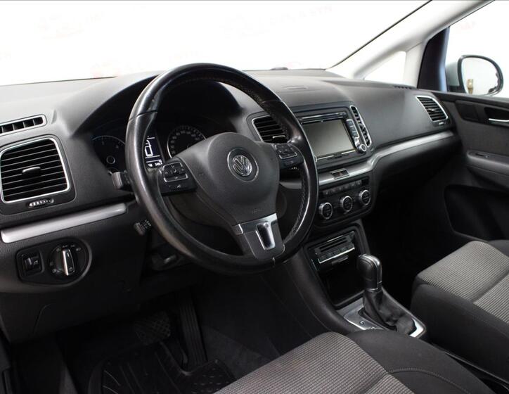 Volkswagen Sharan 10