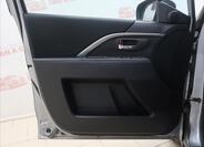 Mazda 5 9