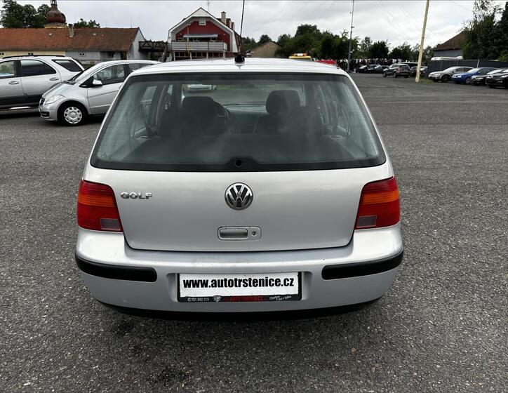 Volkswagen Golf 4