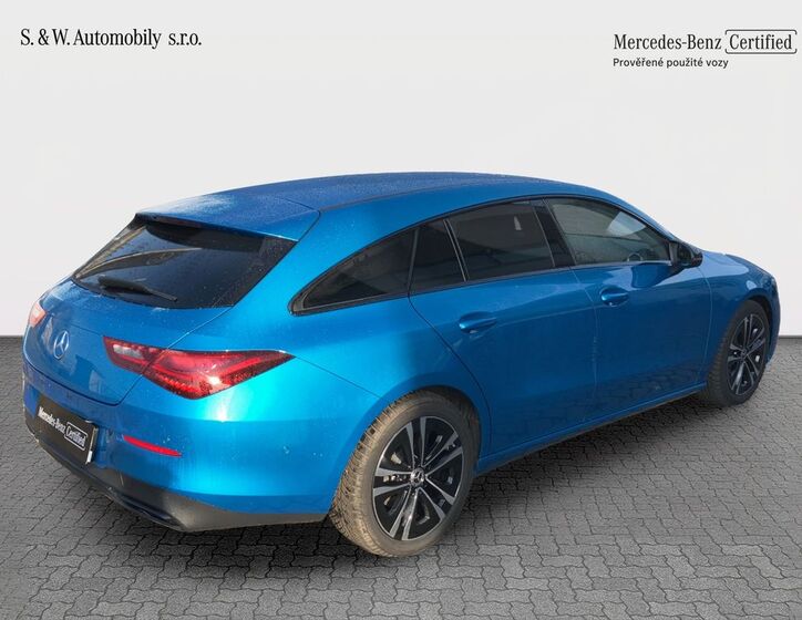 Mercedes-Benz CLA 8