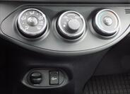 Toyota Yaris 15