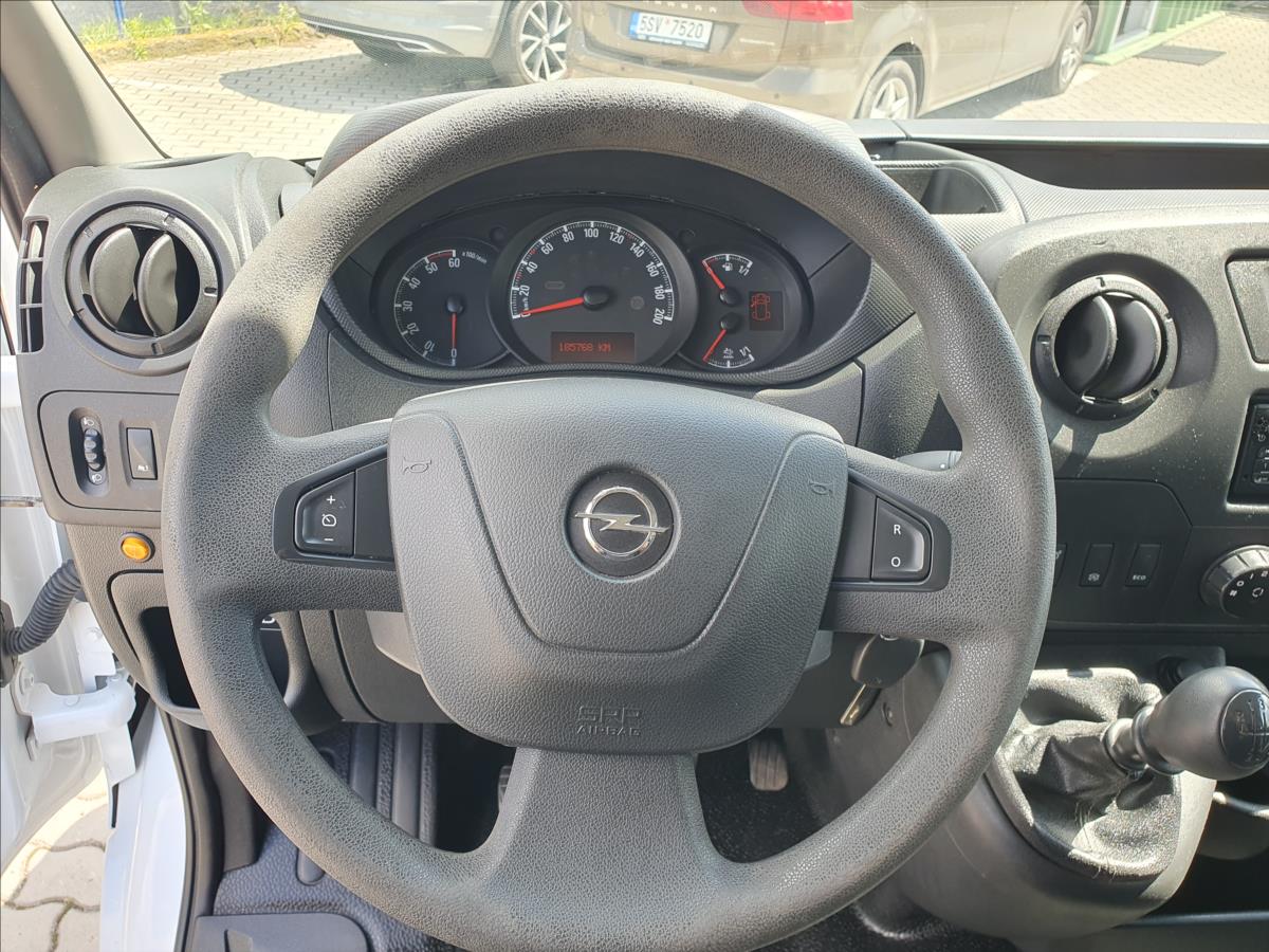 Opel Movano