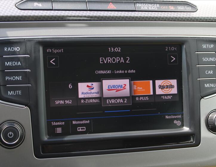 Volkswagen Passat 16
