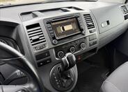 Volkswagen Multivan 21
