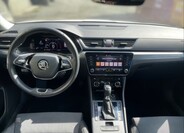 Škoda Superb 9