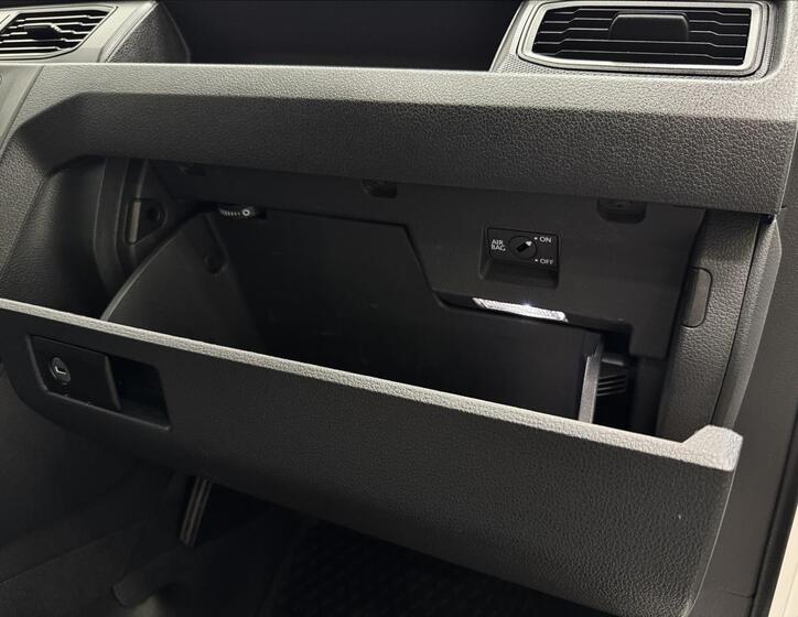 Volkswagen Caddy 33