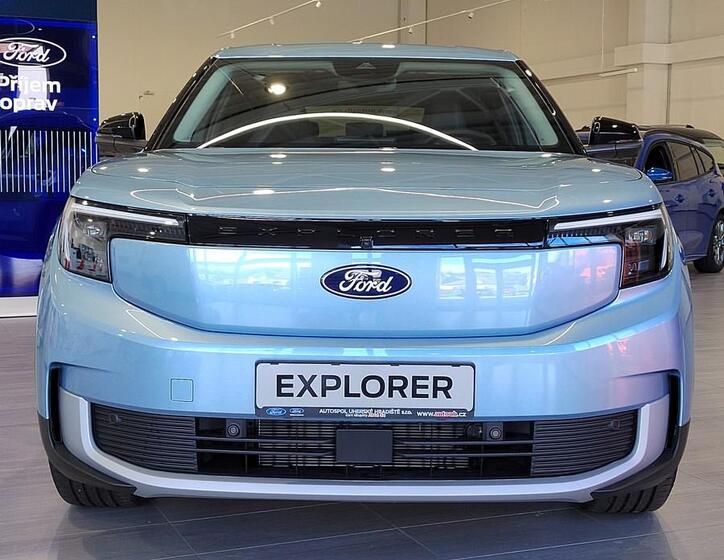 Ford Explorer 13