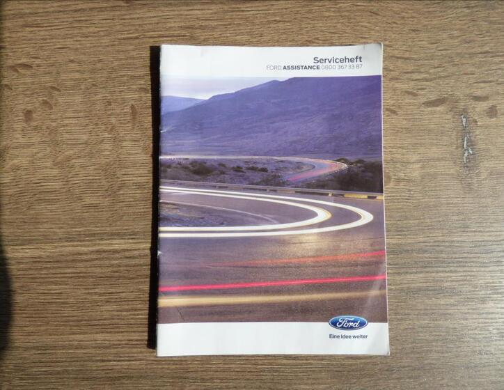 Ford Transit Connect 9