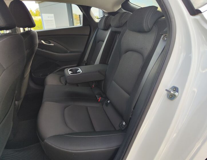 Hyundai i30 10