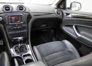 Ford Mondeo 18