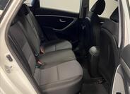 Hyundai i30 11