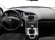 Peugeot 5008 13