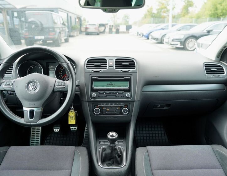 Volkswagen Golf 22