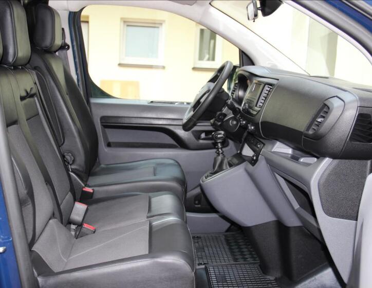 Opel Vivaro 14