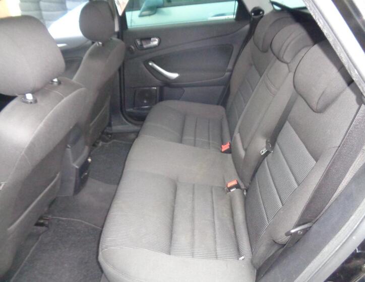 Ford Mondeo 13