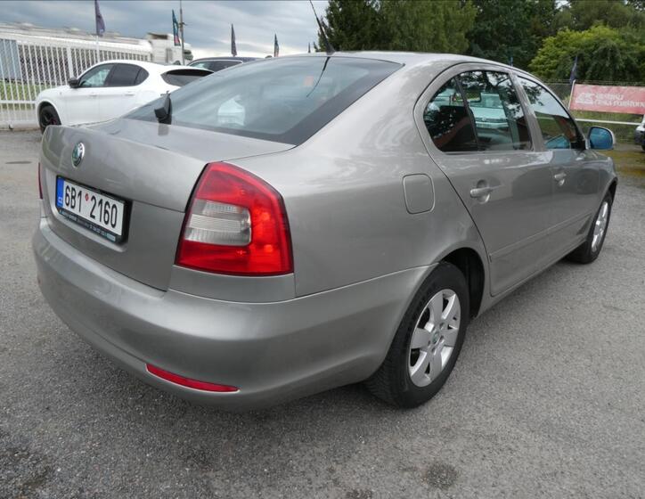 Škoda Octavia 9