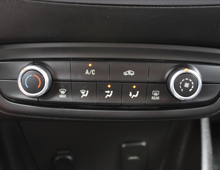 Opel Crossland 16