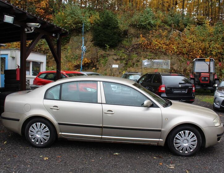 Škoda Superb 4