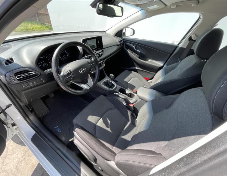 Hyundai i30 5