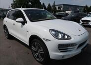 Porsche Cayenne 2