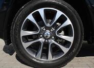 Jeep Grand Cherokee 9
