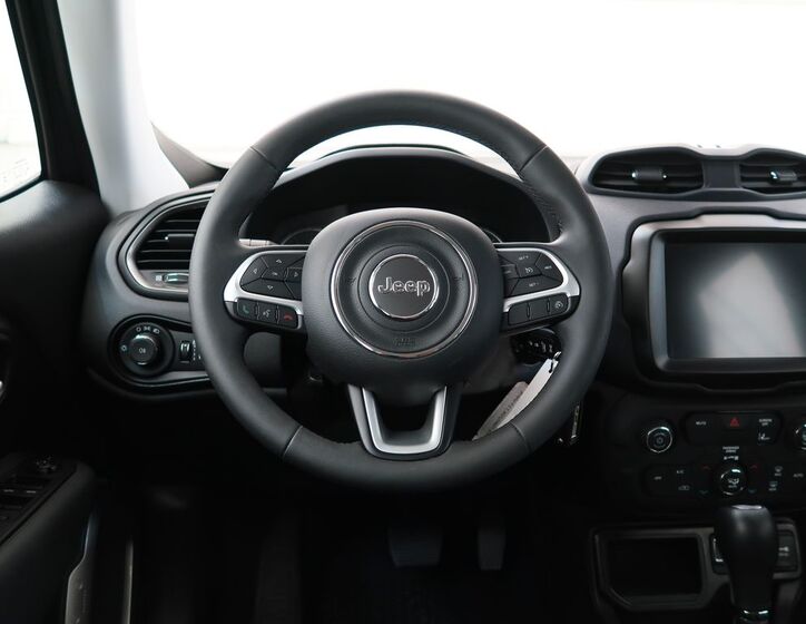 Jeep Renegade 23
