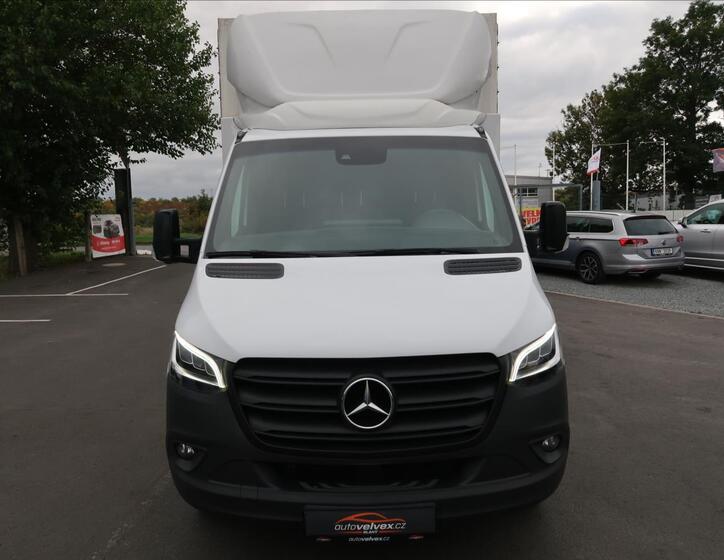 Mercedes-Benz Sprinter 7