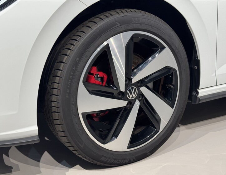 Volkswagen Polo 6