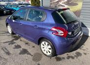 Peugeot 208 7
