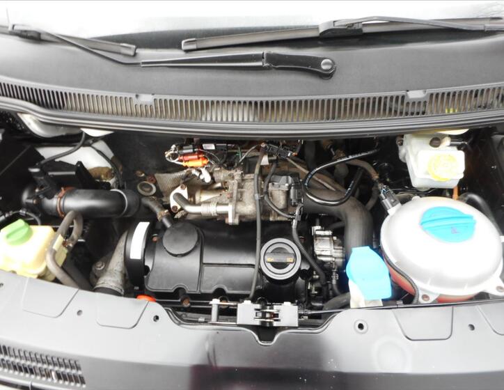 Volkswagen Transporter 18