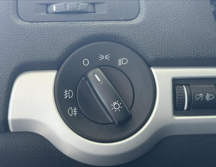 Škoda Octavia 12